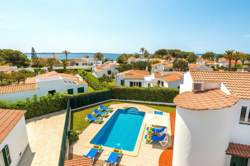 Villa Sol Blanc by Villa Plus - Image 1