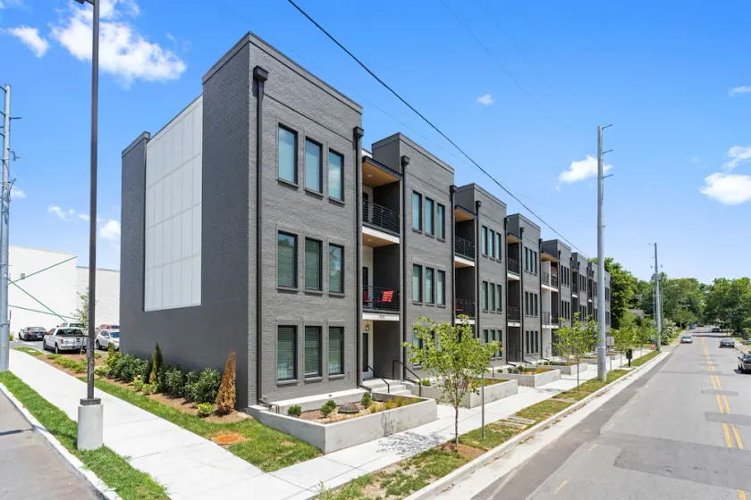 SLEEPS 24  Keep the Secret 2 - 2 Units  8BR 8BA New townhomes - Image 1