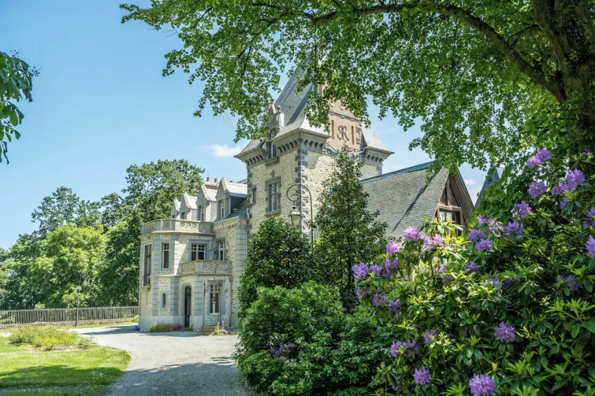 Domaine de Kerrosen à proximité du port de Dinan, sur la Rance - Image 1