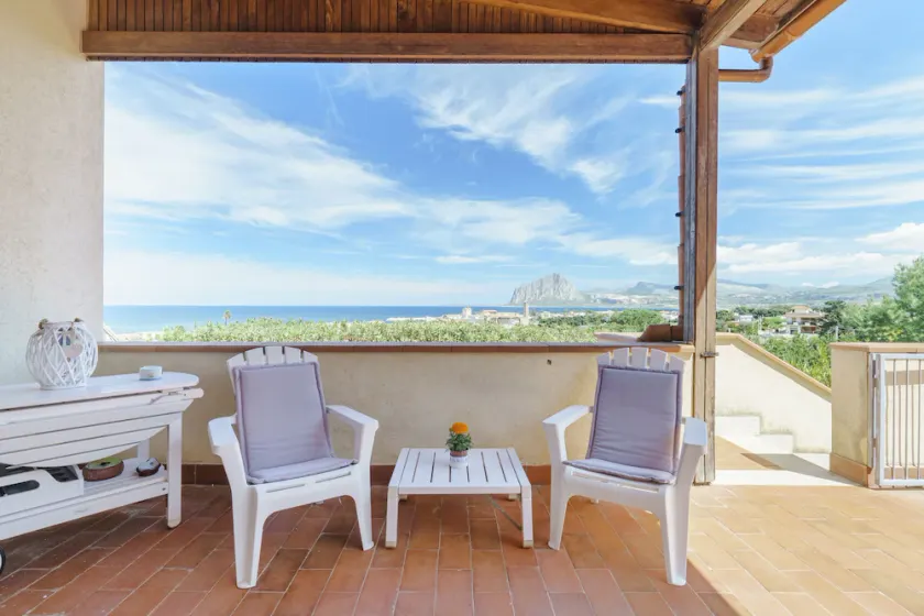 Erice: Sea-View Apartment with Terrace and Private Garden - Image 1