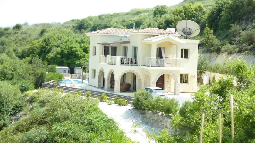 Private Villa, ohne Visavis, großer Pool, Whirlpool, Wi-Fi, 15 Minuten von Paphos - Image 1