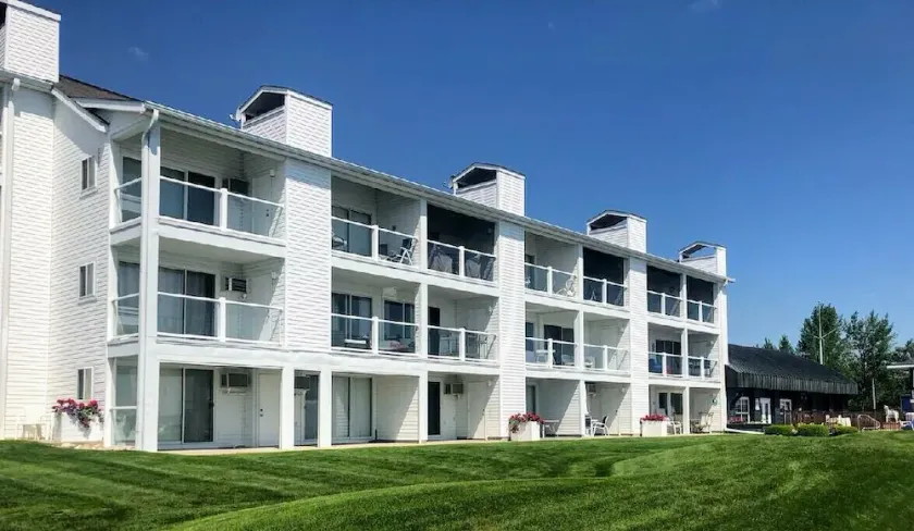 Waterfront Setting w/ Top-Floor Views Overlooking Lake Charlevoix - Image 1
