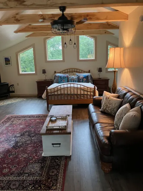 Private Vermont Studio with great views from your own deck! - Image 1