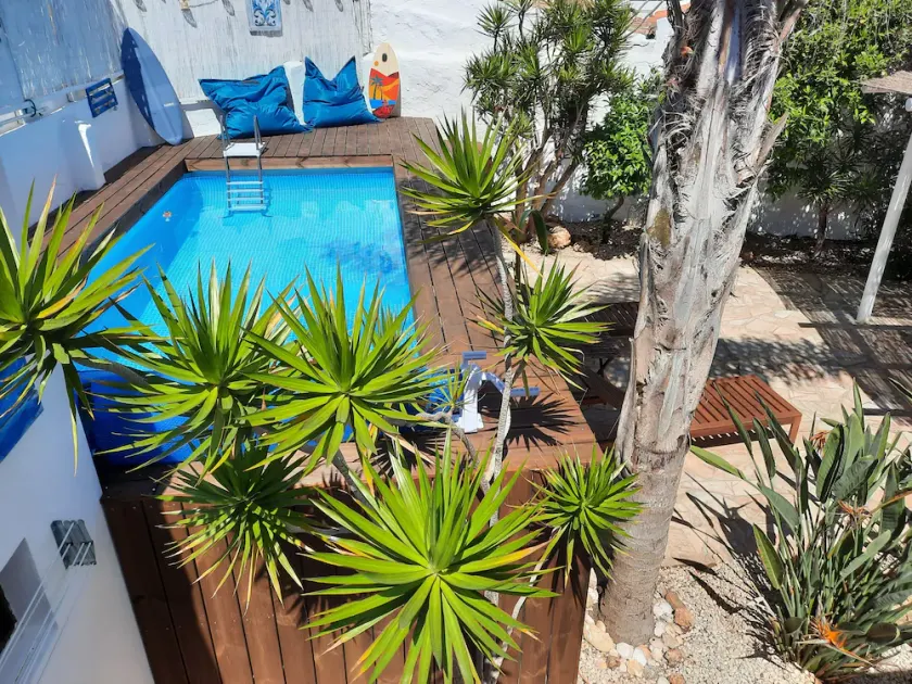 Village house in the heart of Ferragudo, beautiful patio, rooftop lounge, new private pool! - Image 1