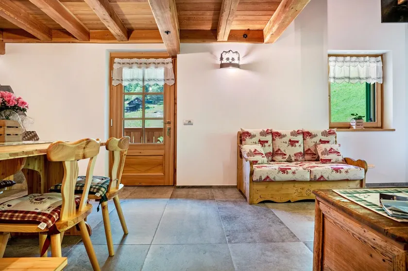 Apartment 'Whisper of the Stream' with Mountain View, Shared Garden and Wi-Fi - Image 1