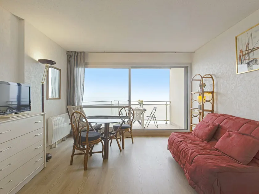 Studio with balcony and beautiful view on the ocean in Biarritz - Welkeys - Image 1