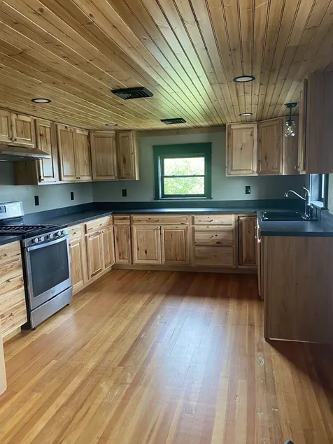 Barndominium apartments by the mountainside 15 minutes from Carlisle 4BR and 2BR apartments - Image 1