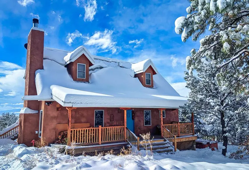 ★★★★★ Casa Dos Burros- Fireplace, Hot Tub, Ski, Hike, 🏔 Views, 🐶Dog Friendly - Image 1