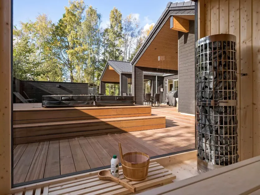 6 Person Holiday Home in Lokken - Image 1