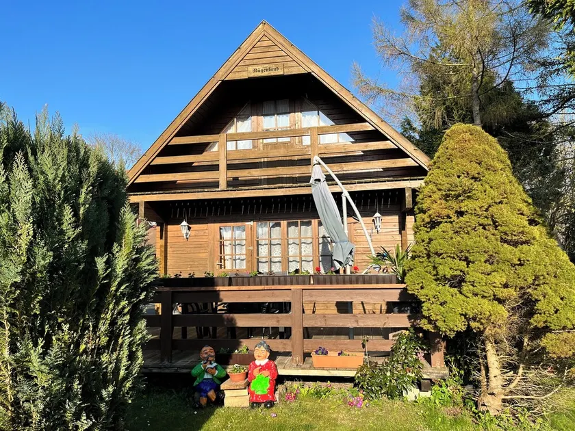 Wooden vacation home in Wiek on Rügen with feel-good property - Image 1