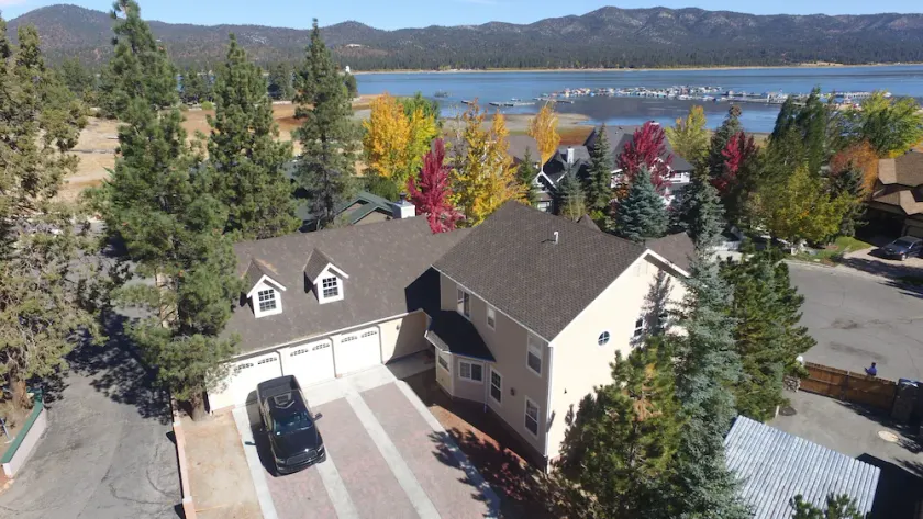Grand Oriole Estate - Pool, Hot Tub, Game Room, 6 bed, 7,000 sqft estate - Image 1