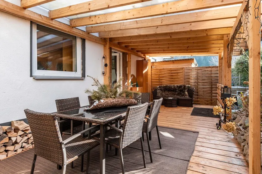 Holiday Apartment 'Gartenblick' with Mountain View, Shared Pool and Wi-Fi - Image 1