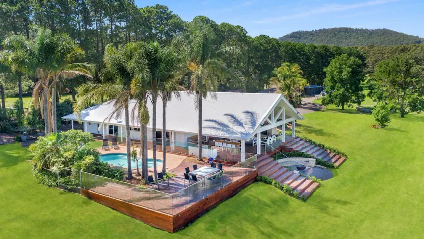 MAISON PRINCIPALE DE WHISPERING PINES + CHALET, Far Meadow, Berry & Surrounds - 16 h 00 le dimanche! - Image 1