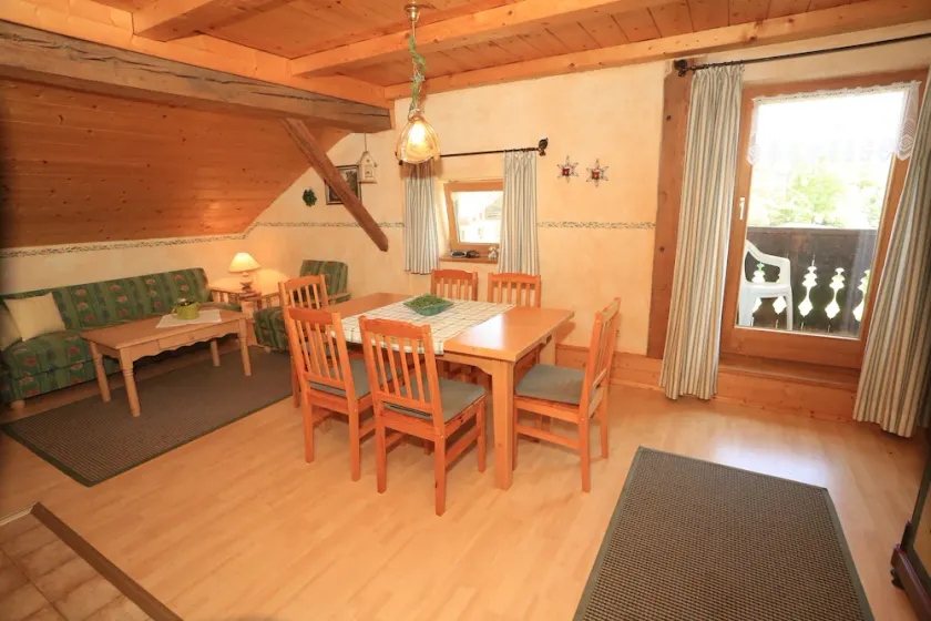 Vacation apartment 4, 65 sqm, 2 bedrooms, balcony - Image 1