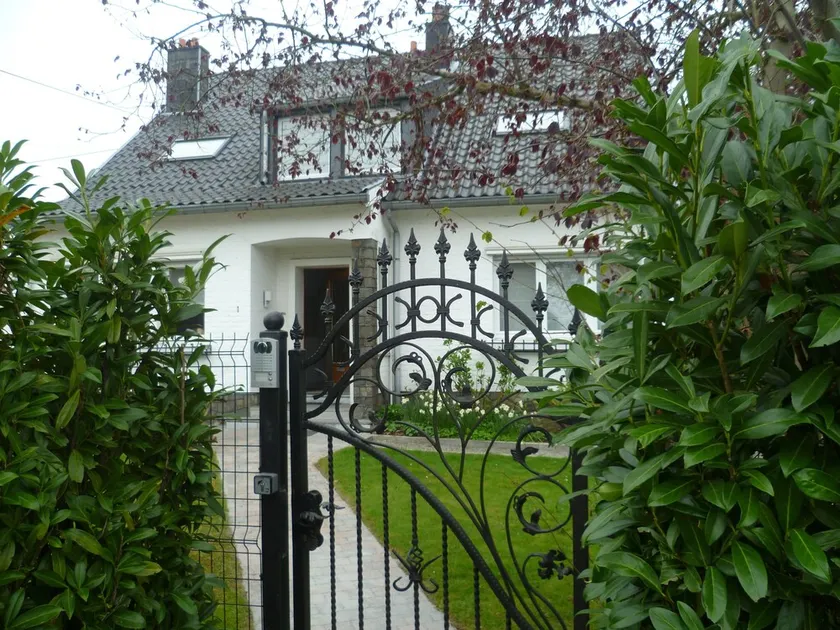Beautiful spacious apartment, very quiet location, absolute relaxation - Image 1