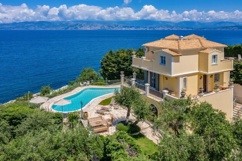 Villa Afroditi - Four Bedroom Villa, Sleeps 8 - Image 1