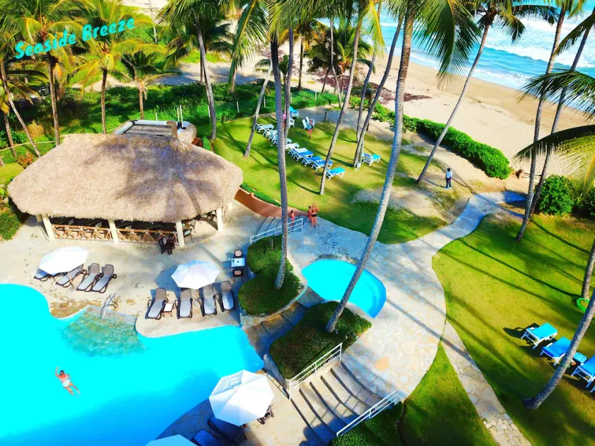 Splendid beachfront penthouse - close to town! - Image 1