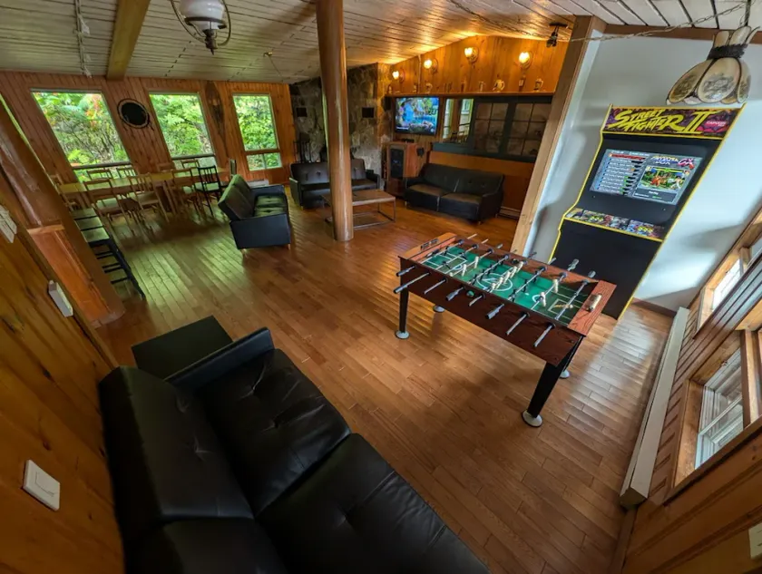 Super Spacious 2300 SF Lounge Suite with Walk Out Deck, Sunroom, Foosball, Bar  - Image 1