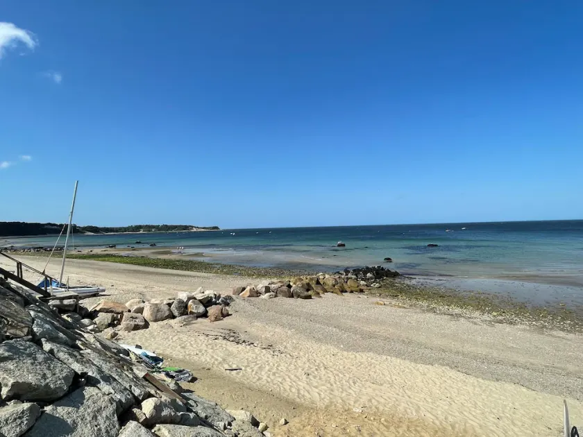 FIFA 40 minutes to Gillette Steps from the beach, charming cottage Plymouth Ma - Image 1
