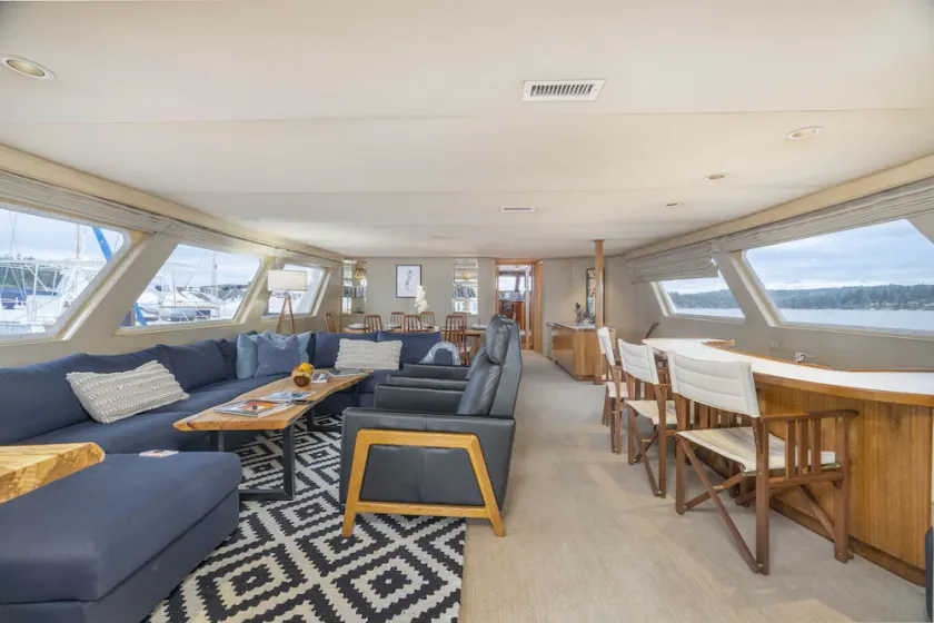 Beautiful Private Yacht in the Seattle area - Image 1