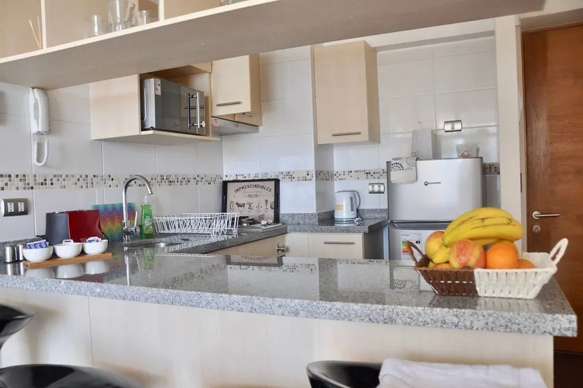 Apartment with sea view - Image 1