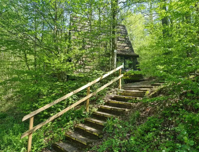 Charming Chalet Whistler in the Heart of Durbuy - Image 1