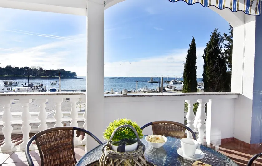 Apartment Toni Savudrija, balcony with sea view, Wi-Fi, quiet area - Image 1