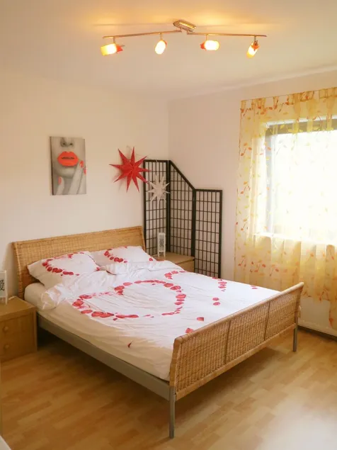 Villa Waldallee - Apartamento com vista para a floresta, 84m² - Image 1
