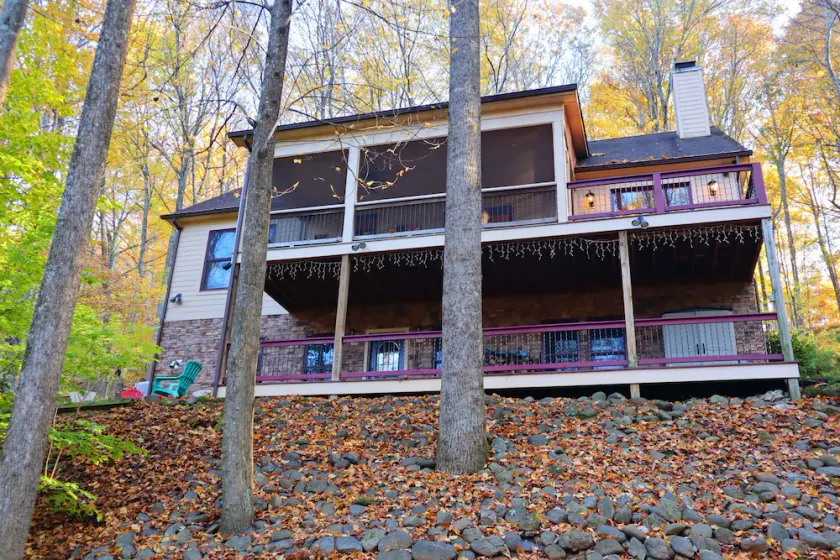 Cozy Modern Cabin near Wintergreen and Bold Rock - Image 1