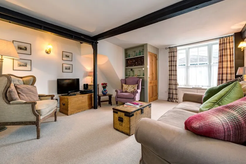 Wisteria Cottage, Topsham - Image 1