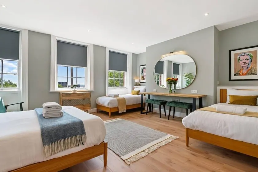 Host & Stay - Upper Duke Street Apartment - Image 1