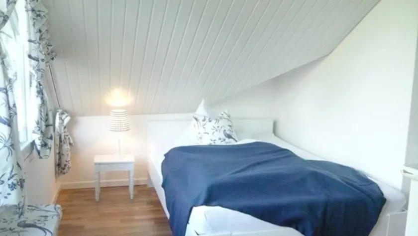 Single room no. 3, 14 m², balcony - Gästehaus Denecke - Image 1