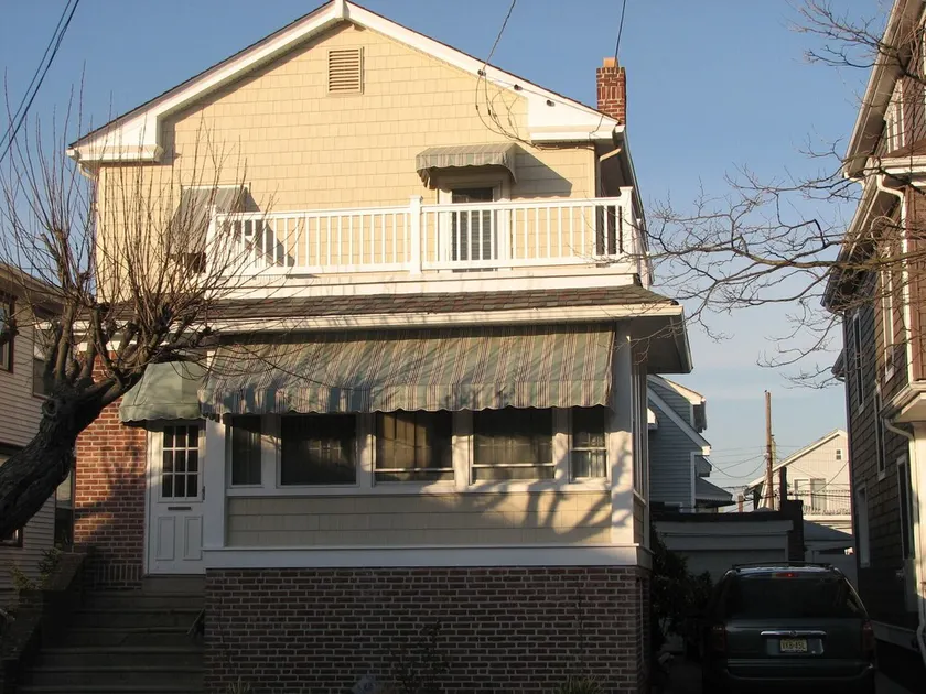 VENTNOR SOUTH SIDE HOUSE - Image 1