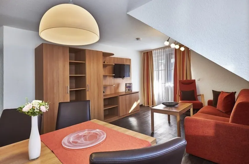 Familienappartement Roseneck 3-Raum, 50 qm (A)(1) - Image 1