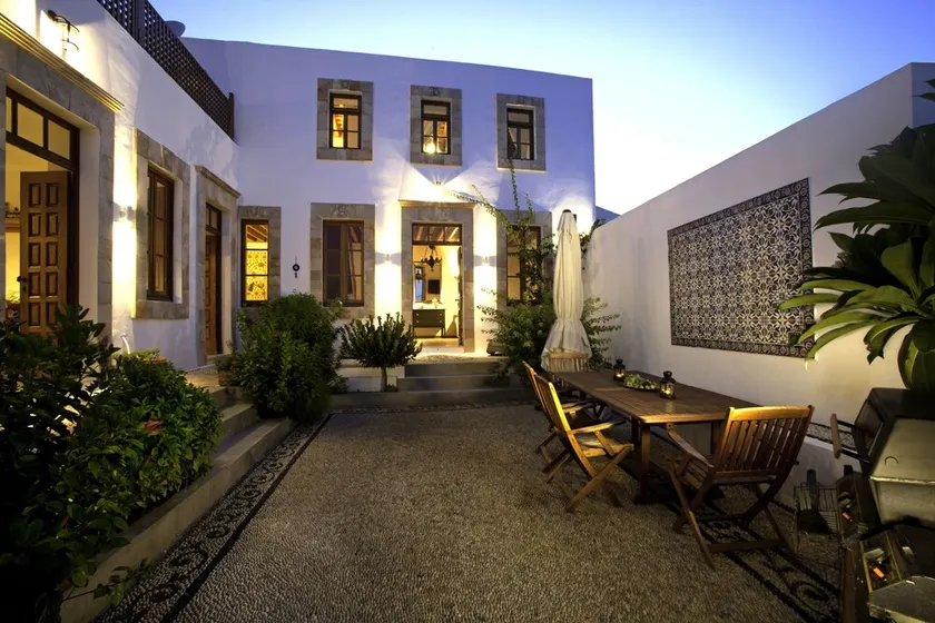 Le luxe le plus spacieuse villa au cœur de Lindos - Image 1