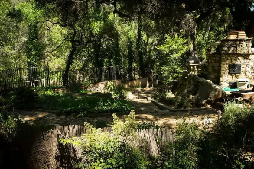 Sisar Creek Sanctuary in Upper Ojai, at the trailhead to Santa Paula waterfalls  - Image 1