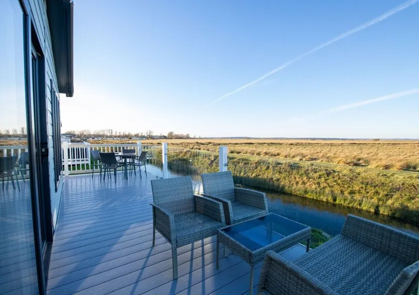 MP515 - Luxury Lodge Camber Sands Holiday Park - Image 1