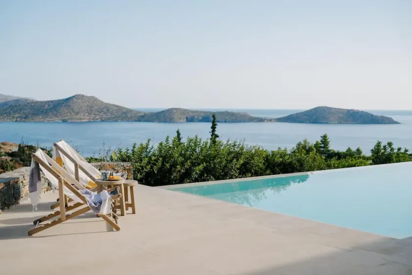 Villa Queen - Image 1