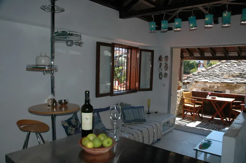 JULIA, modern tasteful artist house, old town Skopelos Mama Mia island - Image 1