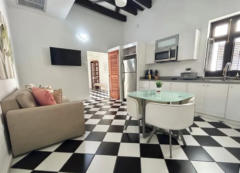 San Juan Suite | Perfect Getaway in Centric Location - Image 1
