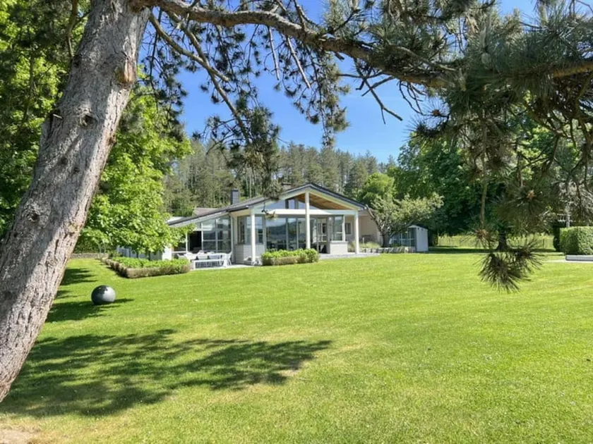Cozy Nature Chalet for 8 Guests - Image 1