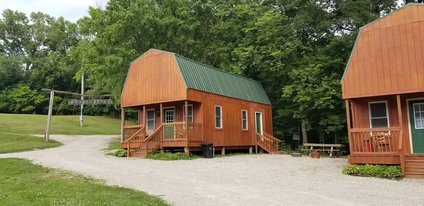 Loft cabin #1, room for the whole family.  Beautiful area. - Image 1