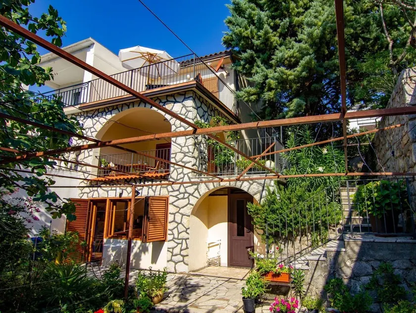 Tasteful vacation apartment near the sea - Image 1