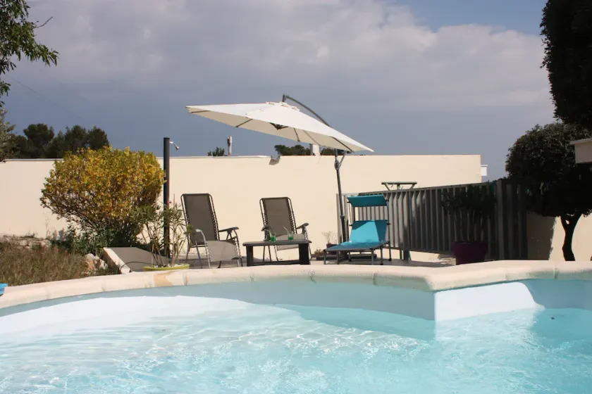VILLA Svømmehal CARNOUX I PROVENCE 8-10 SENGER - Image 1