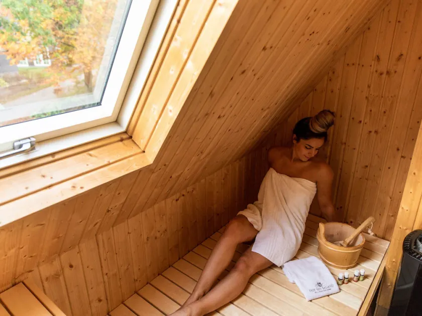 Family Villa + Sauna & Sunroom - Image 1