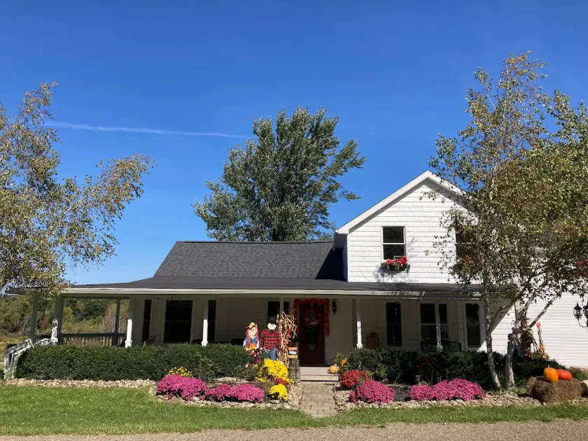 EARLY BIRD RANCH ( Beautiful Country Home Located Near Ellicottville New York ) - Image 1