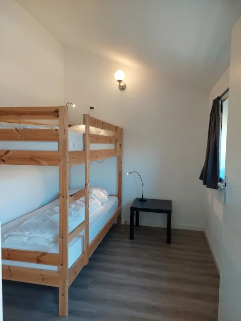 De Plevier<br>Apartment with a beautiful view over the horse pasture near the sea - Image 1