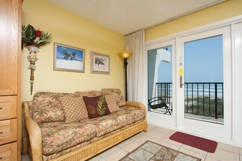 Oceanfront Studio- balcon privé, piscine, bain à remous-4 personnes - Image 1