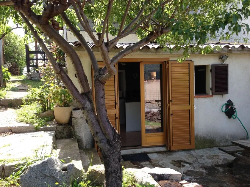 Casa Jeannot typique Corse en pierre, 2 pers, f2, 35 m2, jardin 60m2 vue montagne, parking gratuit - Image 1