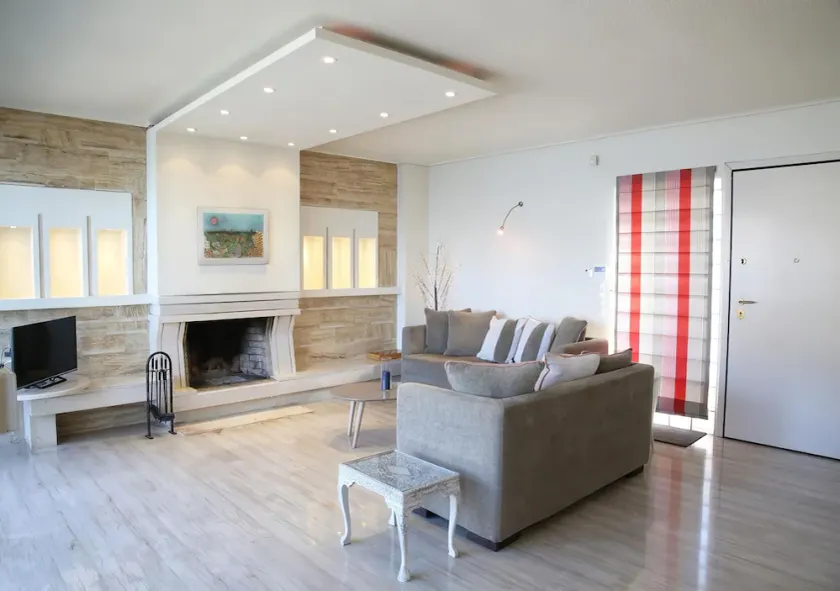 Penthouse -Breathtaking sea view-Just on the beach - Image 1